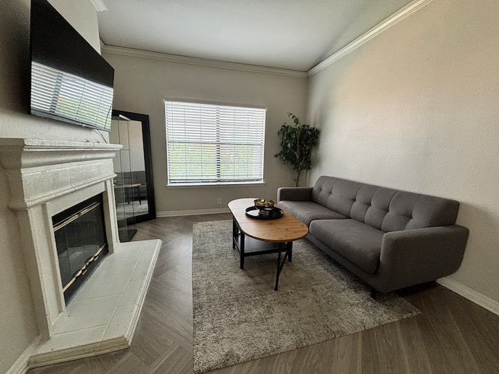 Modern Elegant & Cozy Escape In Dfw - アービング, TX