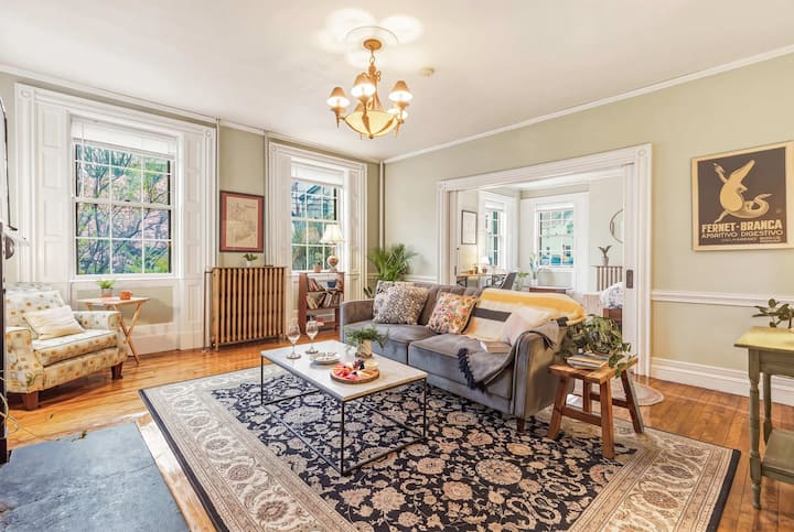 West End Charm: Walk To All | Private Parking! - ポートランド, ME