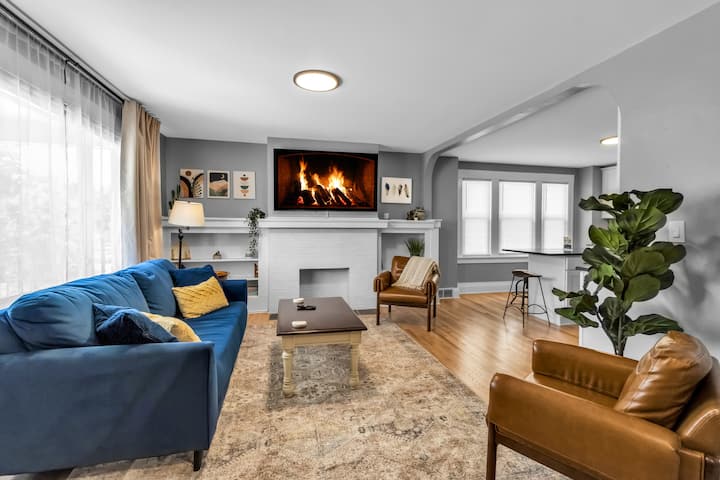 4 Bed 2 Full Bath + In-unit Wash/dryer + Parking - Buffalo, NY
