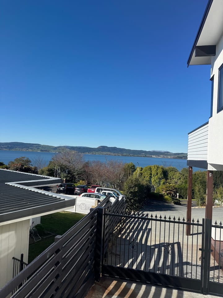 Kawaha Point -Quiet, Exclusive & Amazing Views! - Rotorua