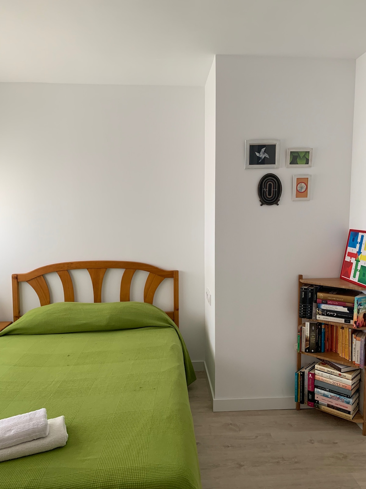 غرفة النوم 2