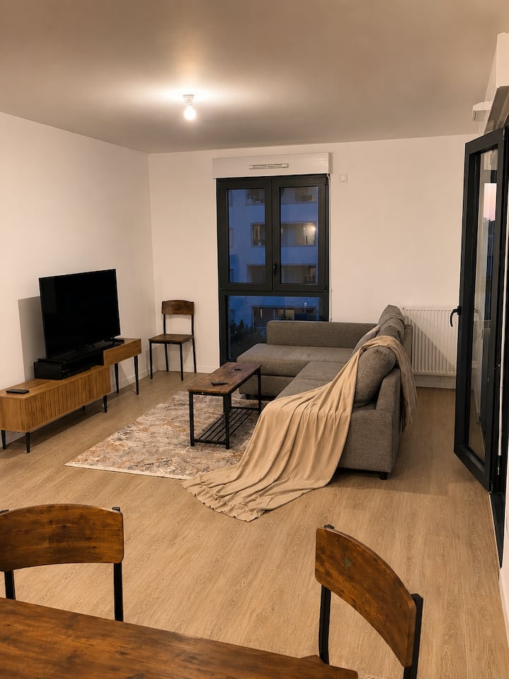 Apparemment F3 Dans Résidence Cœur Gaïa - Tremblay-en-France