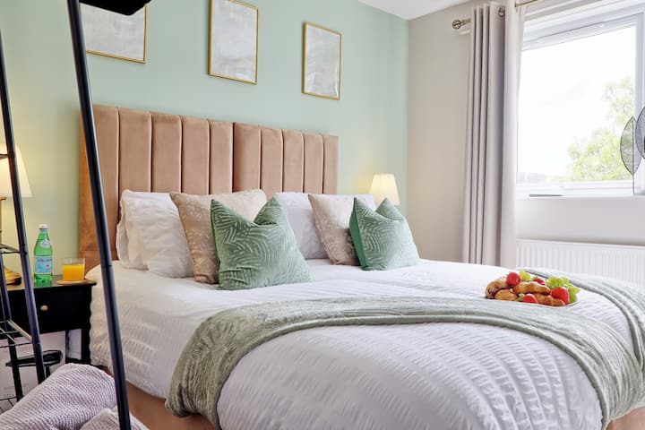 Comfy 5 Bdr | Family & Contractor | Long Stays - Colchester