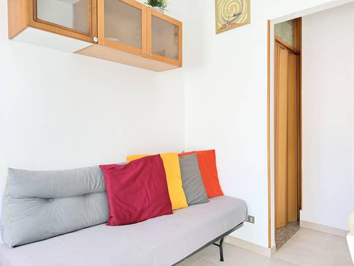 P098 – Porto Recanati, Townhouse With Balcony - Porto Recanati
