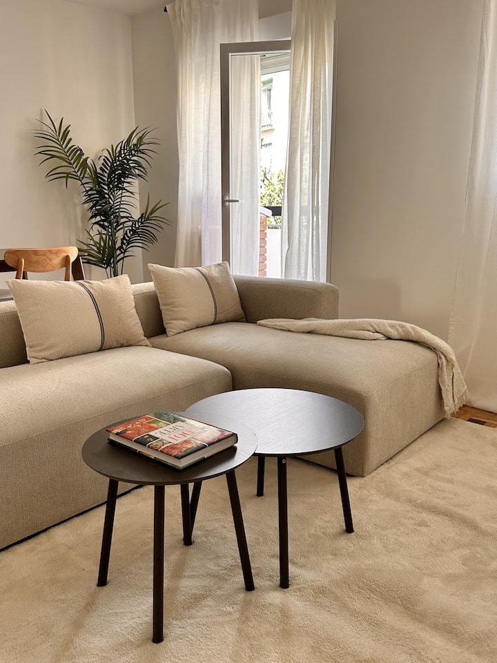 Bright 3 Bedroom Apartment With Terrace Lavapiés - Madrid