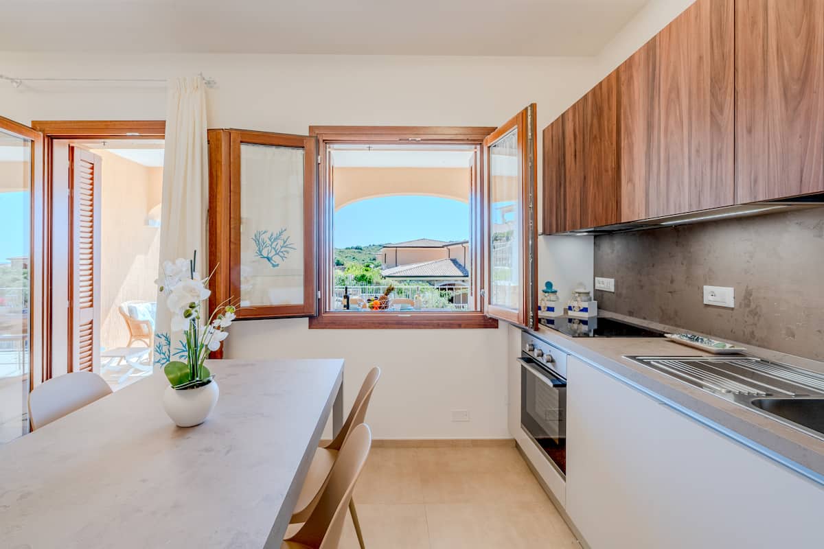 Elegante Villa Elena [4 min Spiaggia e Vista Mare] foto 10