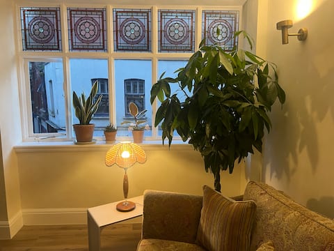 Successful Airbnb property: 1888 Victorian gem | Stockport Old Town in Brinnington And Central