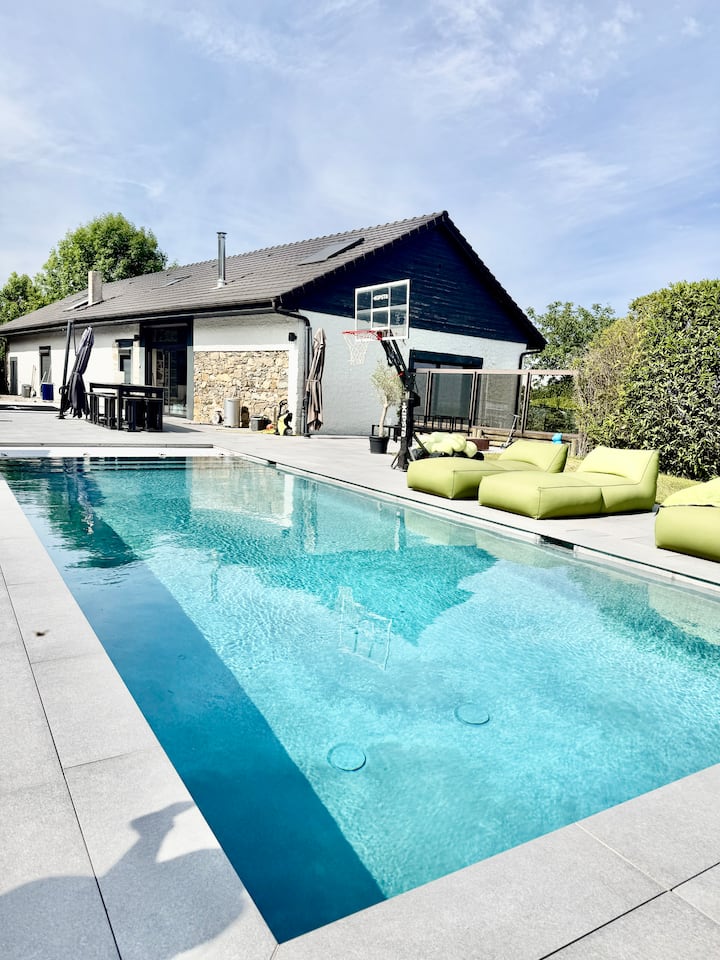ÉCrin D'exception | Piscine Sport | Proche Suisse - 