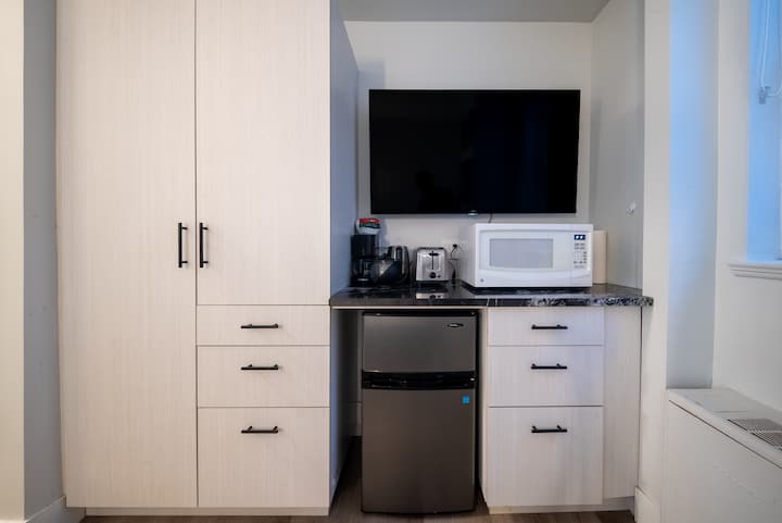 Cozy Downtown Studio Near Everything - Ottawa