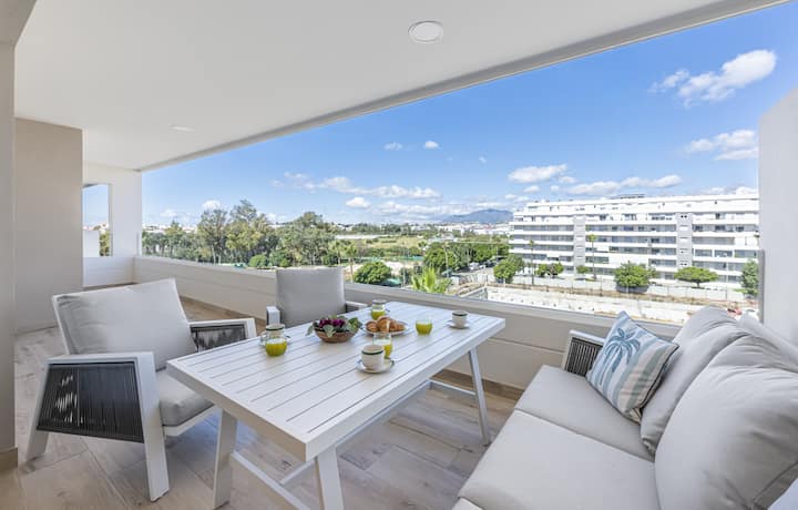 Stylish Modern Apartment In Puerto Banús | Gym & P - Marbella