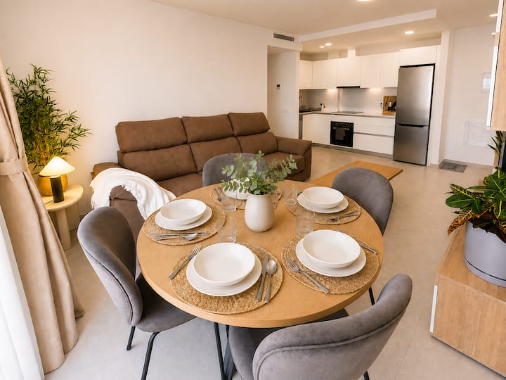 Vivienda Nueva. Alquiler De Temporada - Arrecife