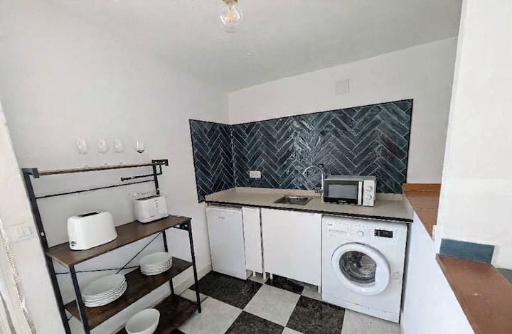 Casa Toñi, En El Casco Viejo De Vejer - Benalup-Casas Viejas