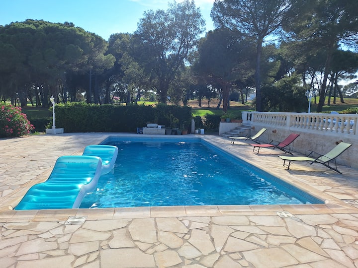 Charmant Studio Cosy Avec Piscine - Valescure - Saint-Raphaël