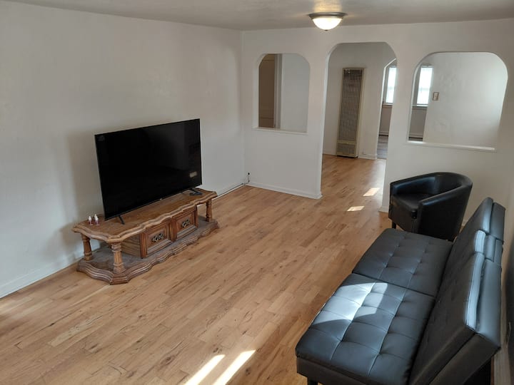Newly Renovated 1 Bed 1 Bath In Great Area! - Pueblo, CO