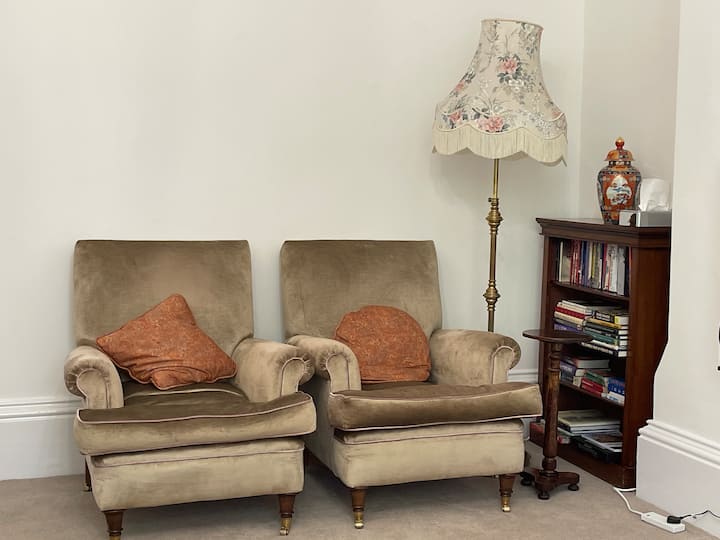 Foxglove Suite At Elmwood House - Nottingham