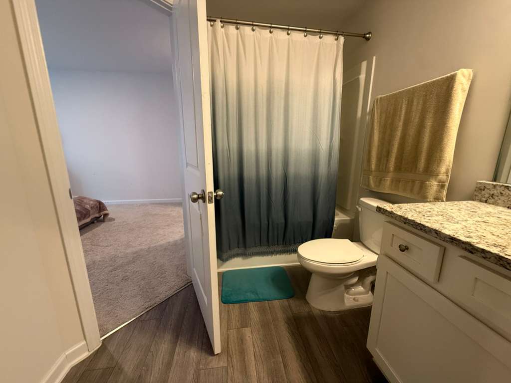 Comfortable Rooms Near Atlanta & Lake Lanier