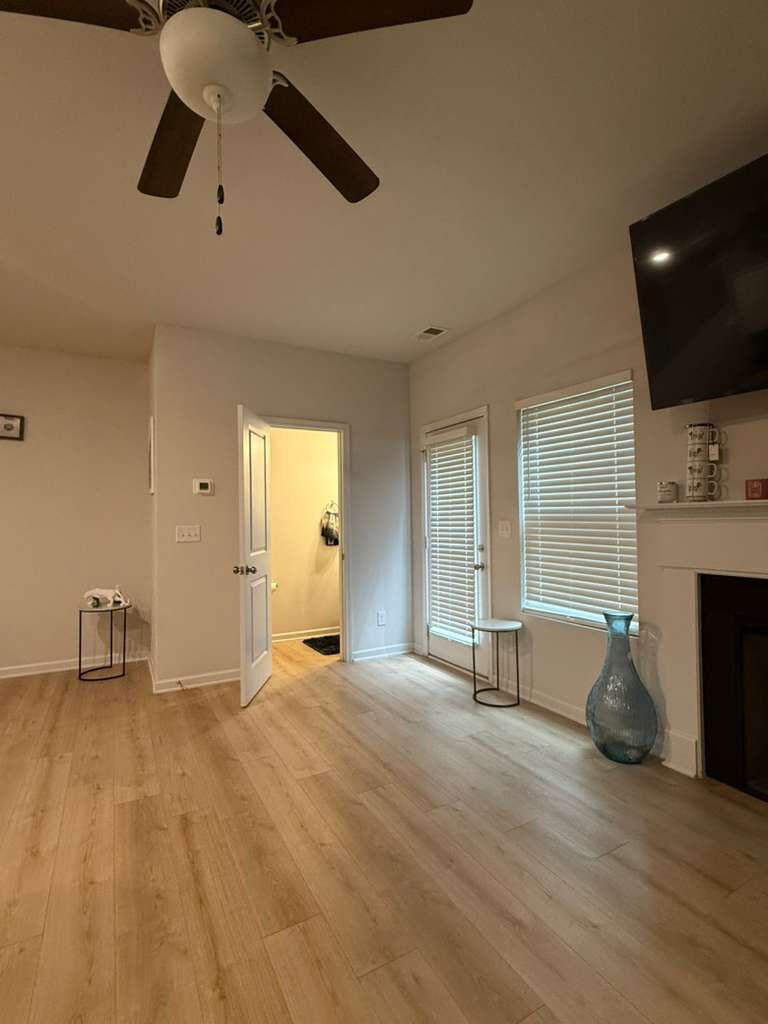 Comfortable Rooms Near Atlanta & Lake Lanier