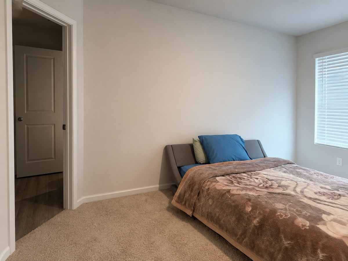 Comfortable Rooms Near Atlanta & Lake Lanier