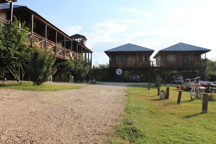 Complejo De Cabañas
"Santa Rita" - San Pedro, Argentina