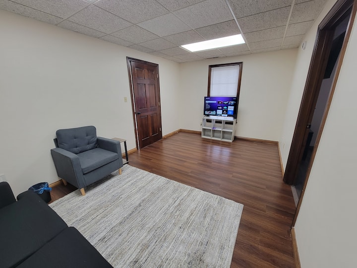 Liberty Lodge – Walk Everywhere In Santa Claus! - Mammoth, Santa Claus