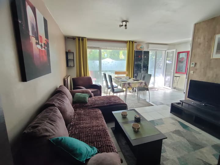 Appartement T3 à Annecy Avec Jardin - アヌシー
