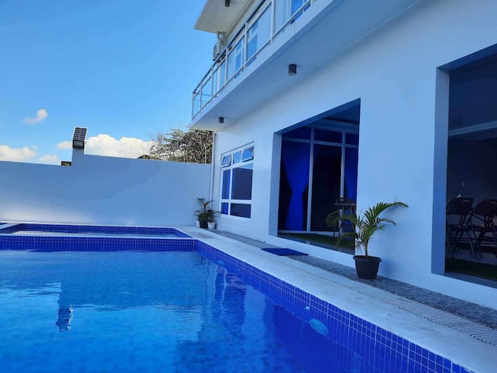 Peaceful Hideaway W/ Private Pool - Binangonan