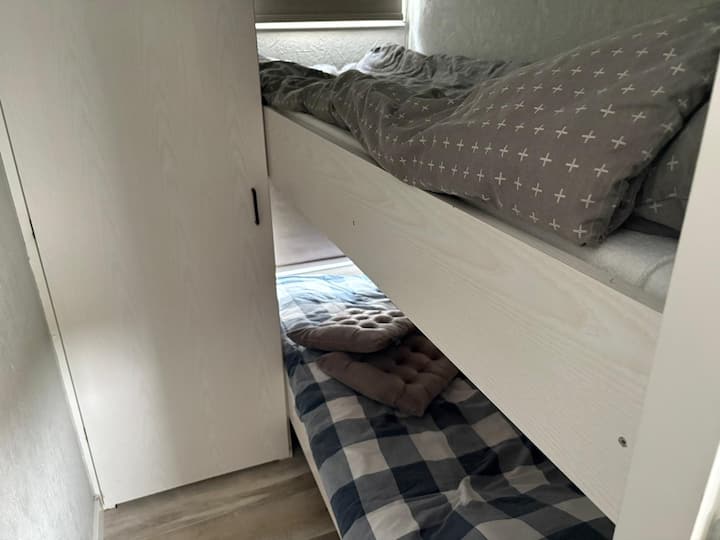 Dhomë gjumi 1