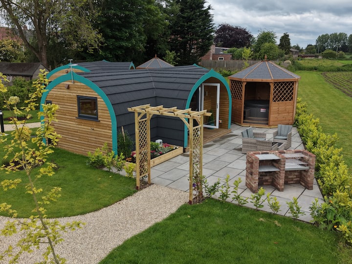Sunset View Glamping Pod With Private Hot Tub - Pocklington