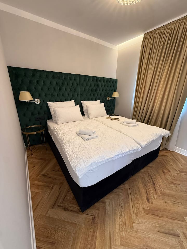 One Bedroom Suite | Free Private Parking - Liubliana