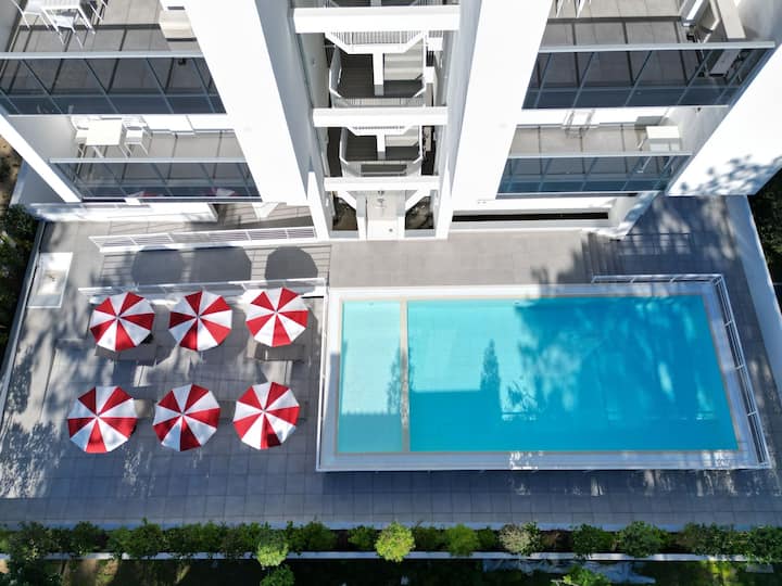 Penthouse Avec Piscine Et Solarium - Bibione