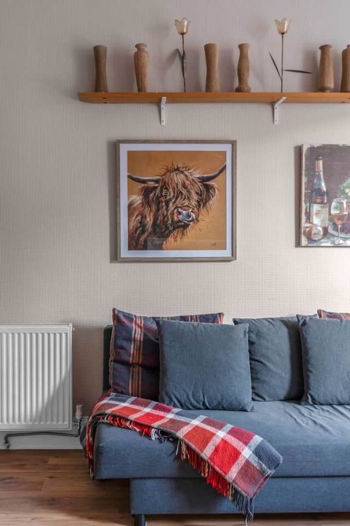 3 Bedrooms | Sleeps 9 | City Centre | Free Parking - Edimburgo