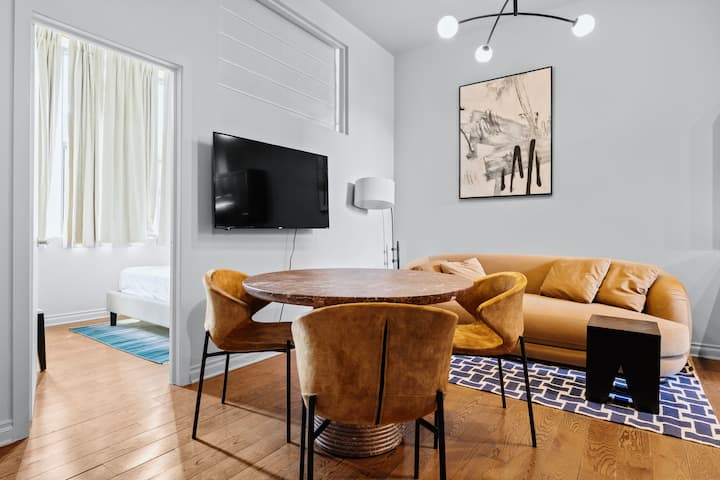 Nova - 3br Boutique Suite On Boul St-laurent - Montreal
