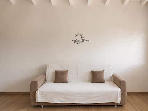 Annuncio Airbnb popolare: Villa Corallo • Walk Beach • Garden • Sunset Patio a Sinnai