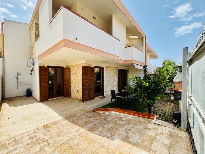 Casa Con Giardino In Centro A Villasimius - Villasimius