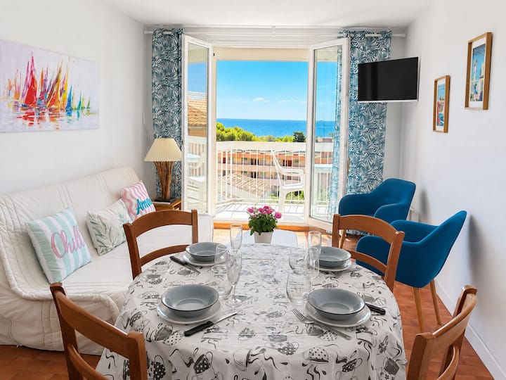 T2 Vue Mer  Plage à 100 M  Garage Privé - Fréjus