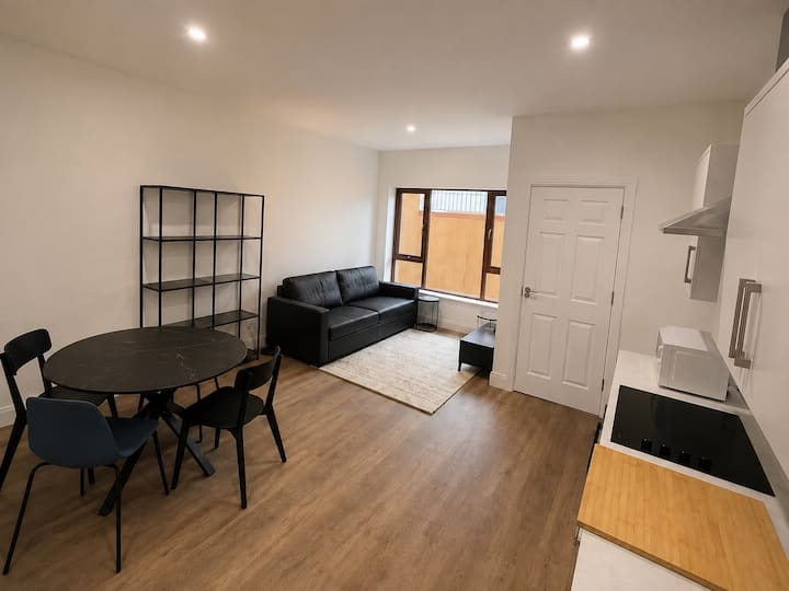 Stylish Apartment In Clifden Town Centre Sleeps 3 - Clifden