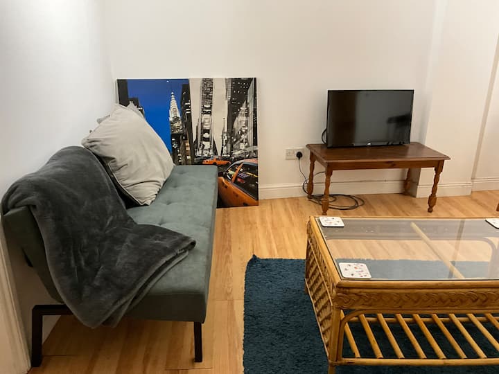 Helmscott, Sleeps 9 Guests/5 Beds Penryn Centre - Falmouth