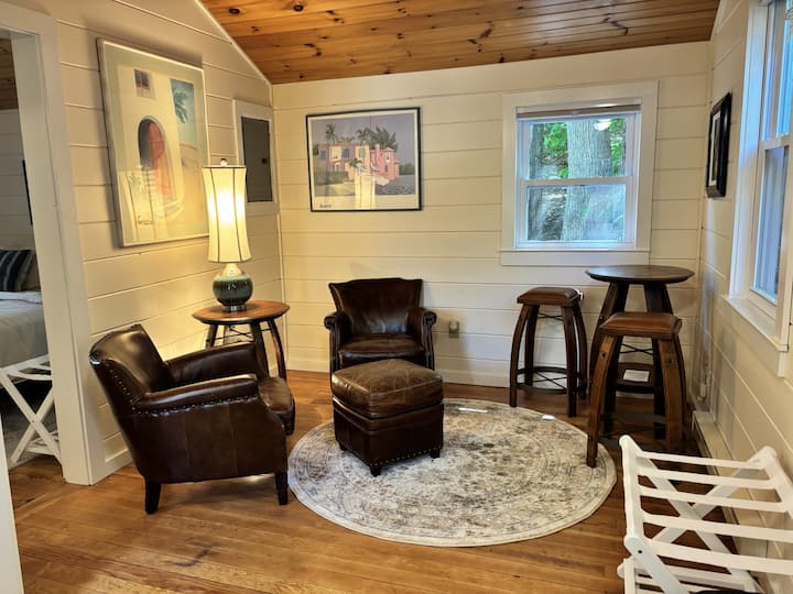 Budds Cove On Lake Sunapee _couples Cottage - Lake Sunapee, NH