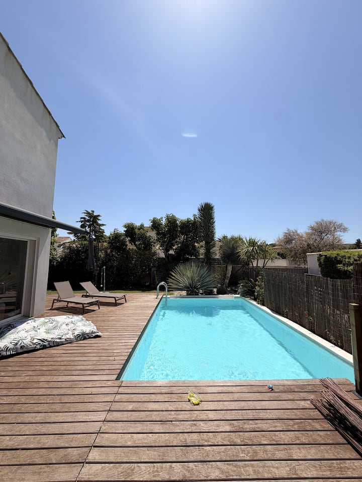 Villa Familiale Avec Piscine - Marignane