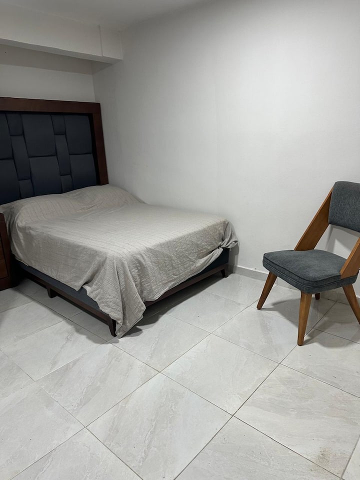 Dhomë gjumi 2