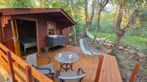 Top performing Airbnb: Forest Cabin Retreat - Peace, Nature, Beach Access in Brzac
