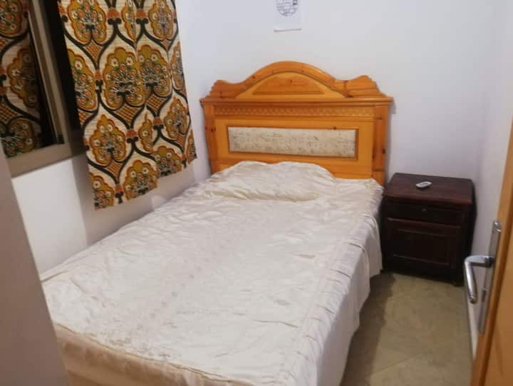 Two Clean Apartments With Wi-fi In City Center - Taza
