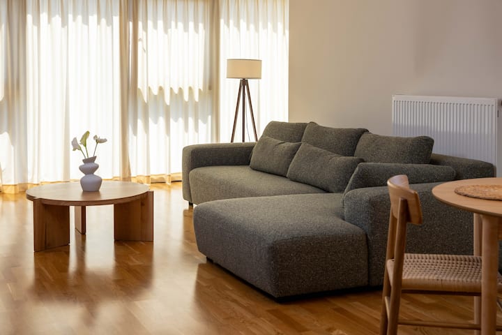 Premium Managed Unit 8990