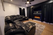 Spacious Home,10 Min to Boston, Sleeps 12 + Patio