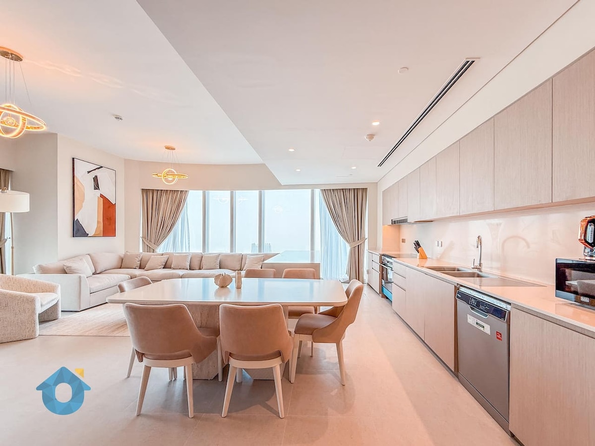 3 Bedroom Furnished Apartment with Burj Khalifa View | Grande Signature Residences 5