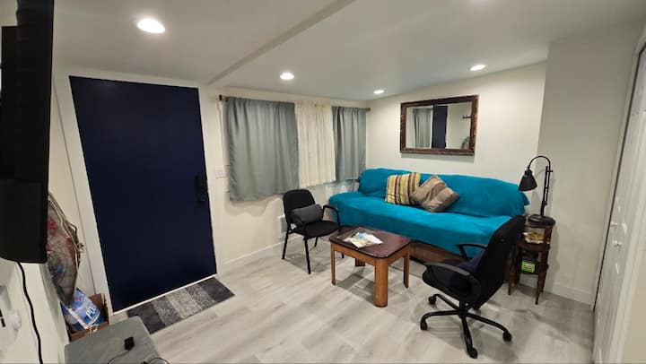 Renovated Upstairs 3br Suite - Kent, WA