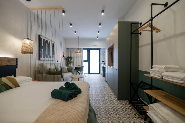 Estudio Tipo Loft En La Petxina - Valence en Espagne