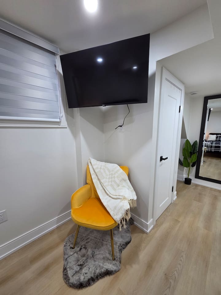 Brand New Studio Apartment (Separate Entrance) - Brampton