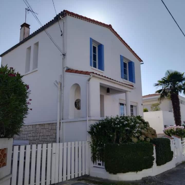 Royan Grande Maison Familiale Avec Piscine 11 Pers - Royan