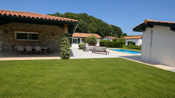 Maison Type Basque - Pyrénées-Atlantiques